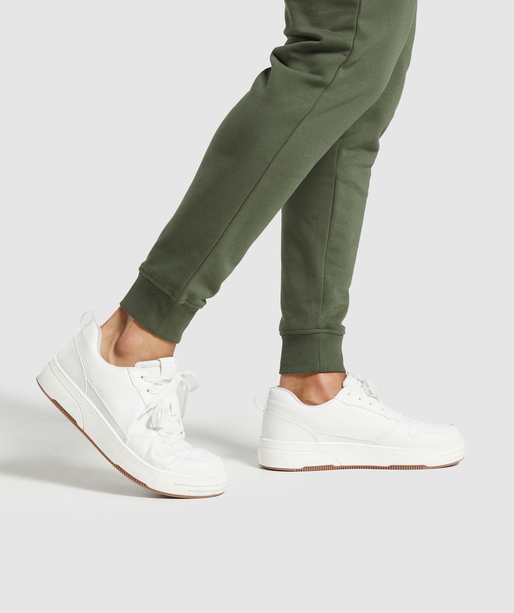 Crest Joggers Core Olive
