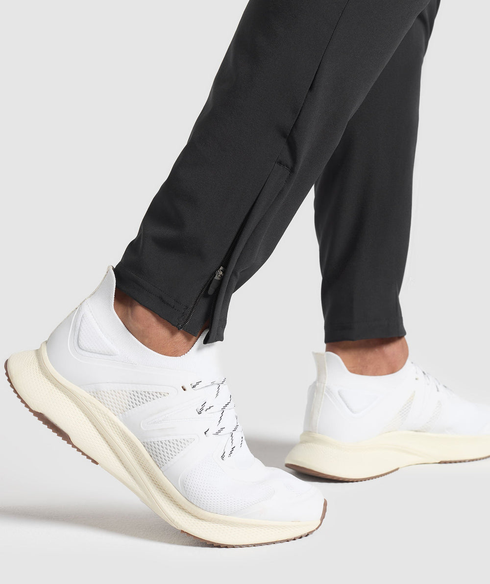Fitness Apparel Woven Joggers Black