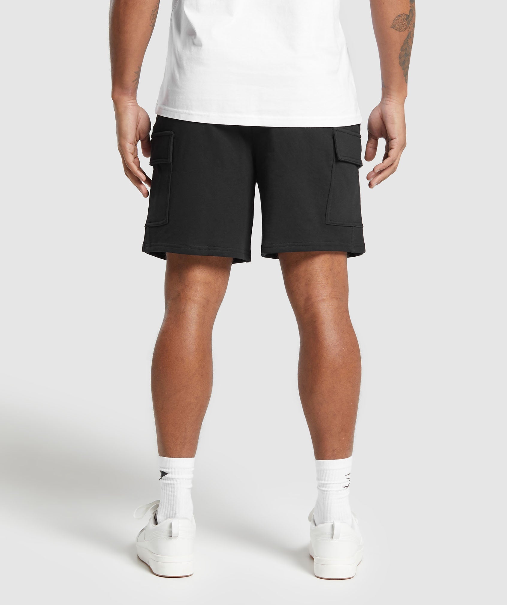 Rest Day Essentials Cargo 7" Shorts Black