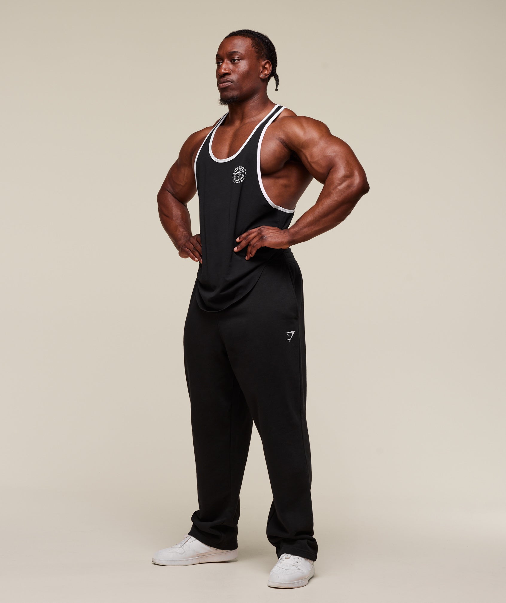 Legacy Ringer Stringer Black/White