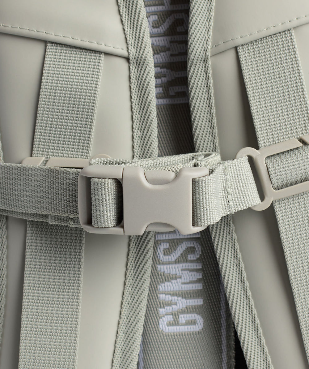 Sleek Backpack Stone Grey