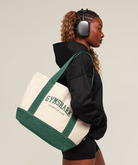 Collegiate Oversized Tote Oat White/Classic Green