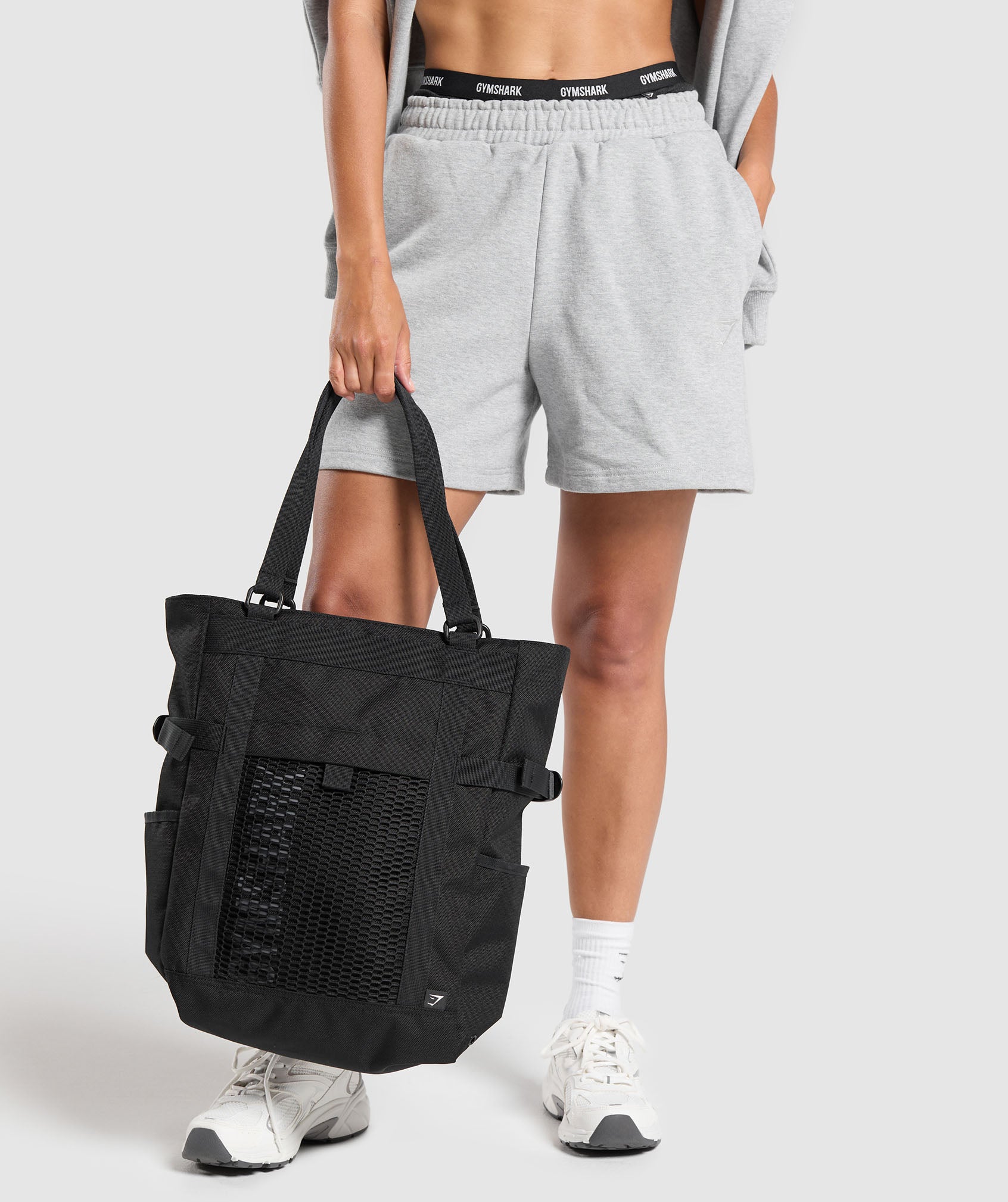 Pursuit Tote Black