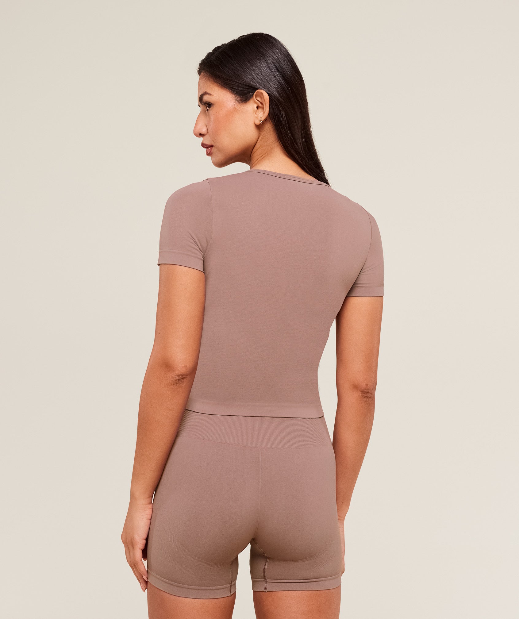 Everyday Seamless Tight Fit Crew Neck Tee Chestnut Pink