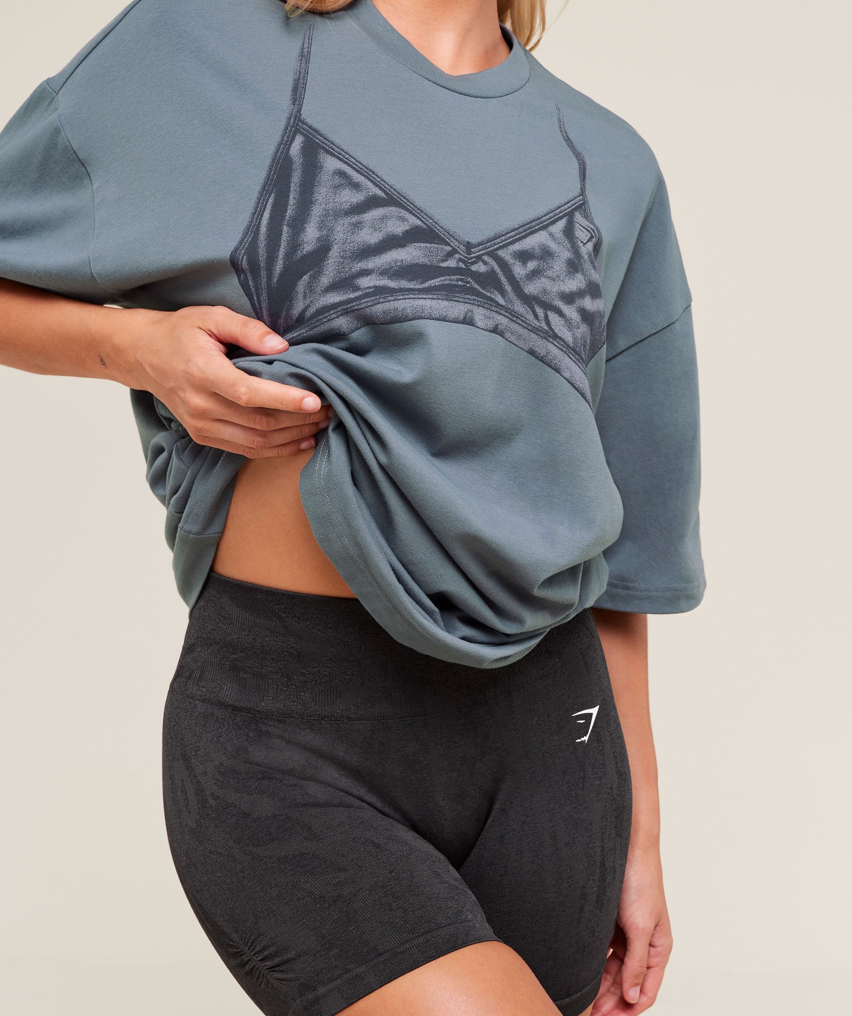 Minimal Bra Graphic Oversized T-Shirt Iron Blue