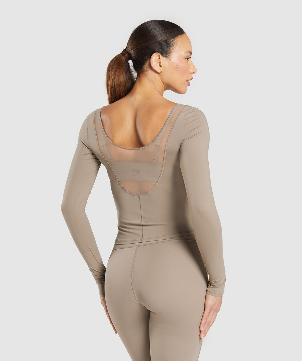 Elevate Long Sleeve Top Lifestyle Brown