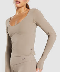 Elevate Long Sleeve Top Lifestyle Brown