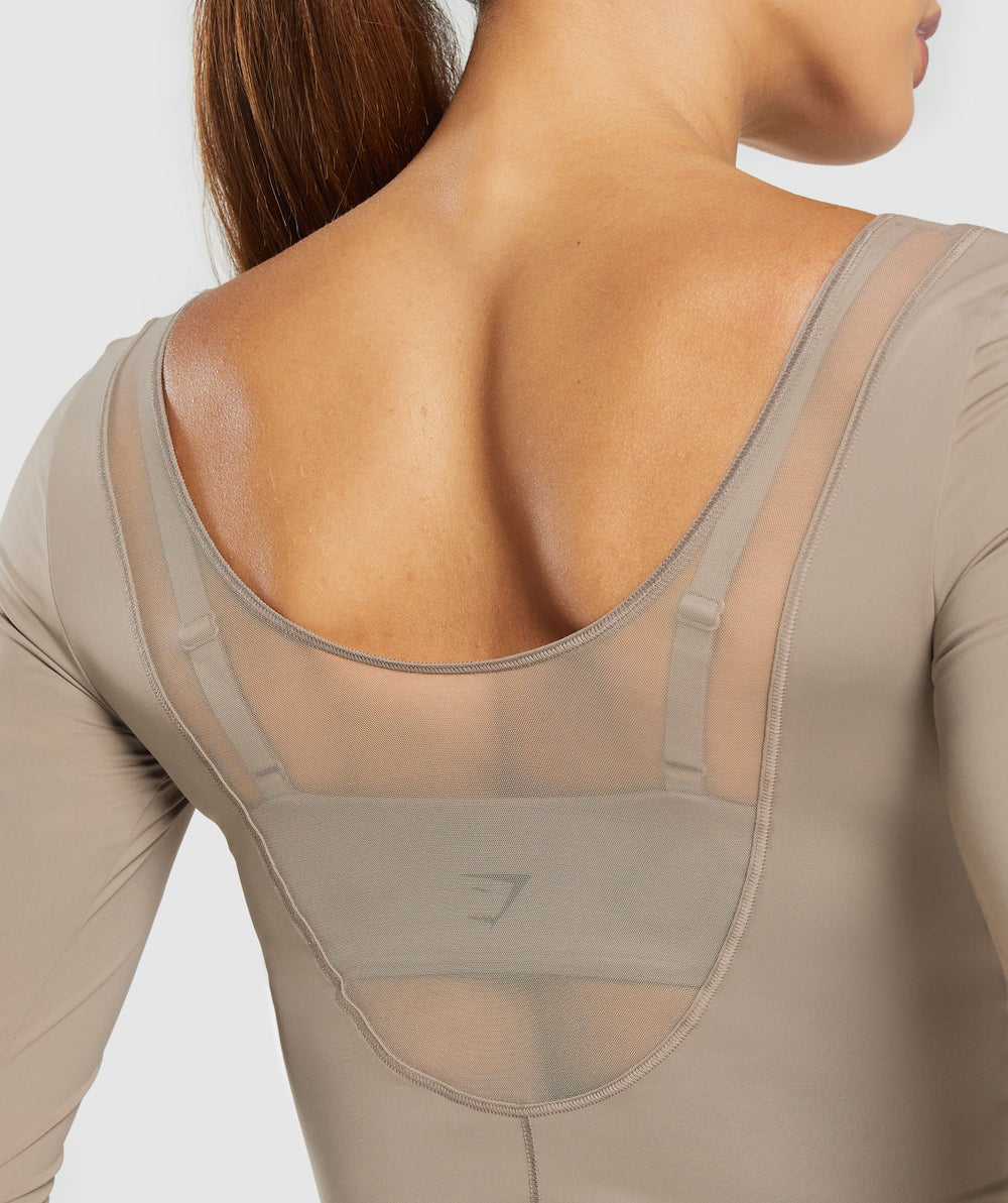 Elevate Long Sleeve Top Lifestyle Brown