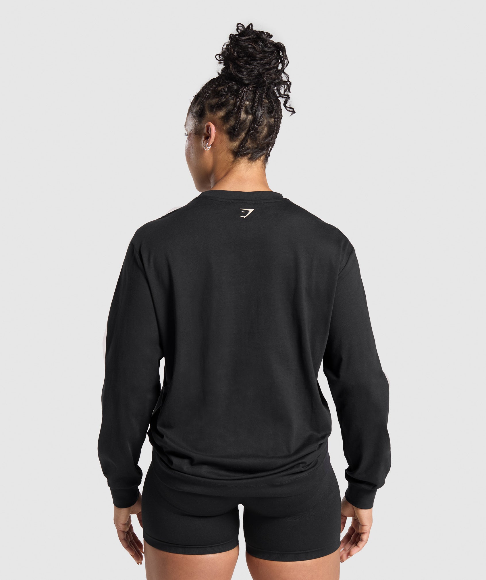 Lifting Essentials Graphic Long Sleeve Top Black