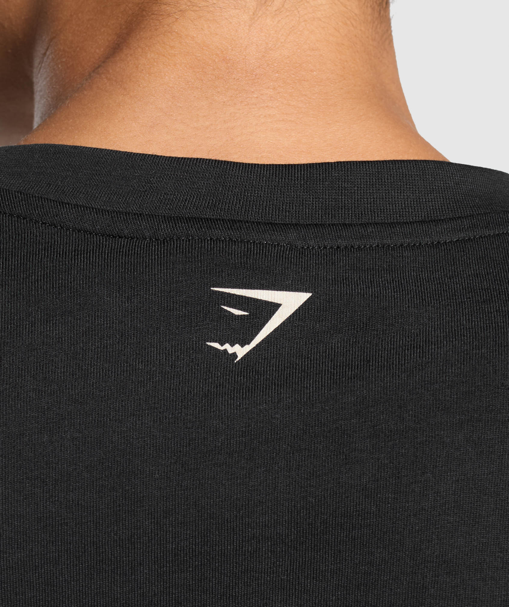 Lifting Essentials Graphic Long Sleeve Top Black