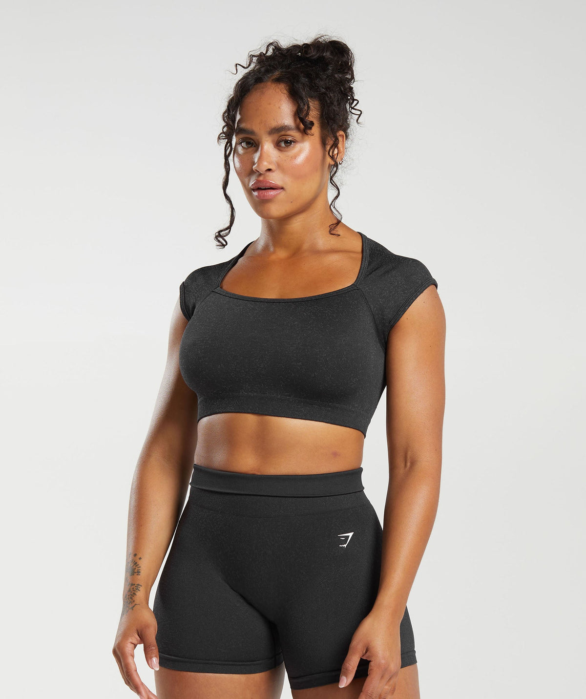 Adapt Fleck Seamless Crop Top Black/Smokey Grey