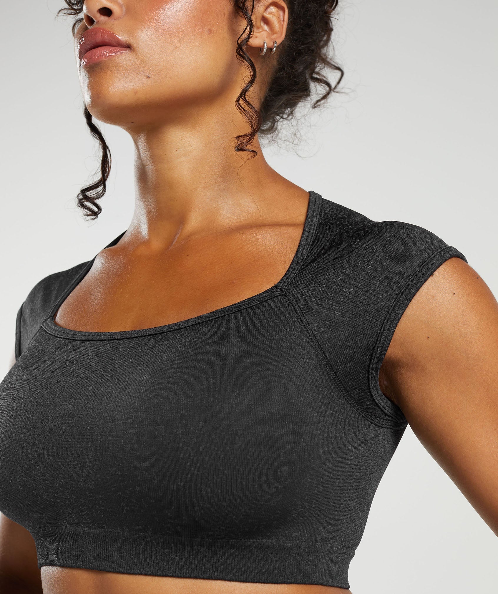 Adapt Fleck Seamless Crop Top Black/Smokey Grey