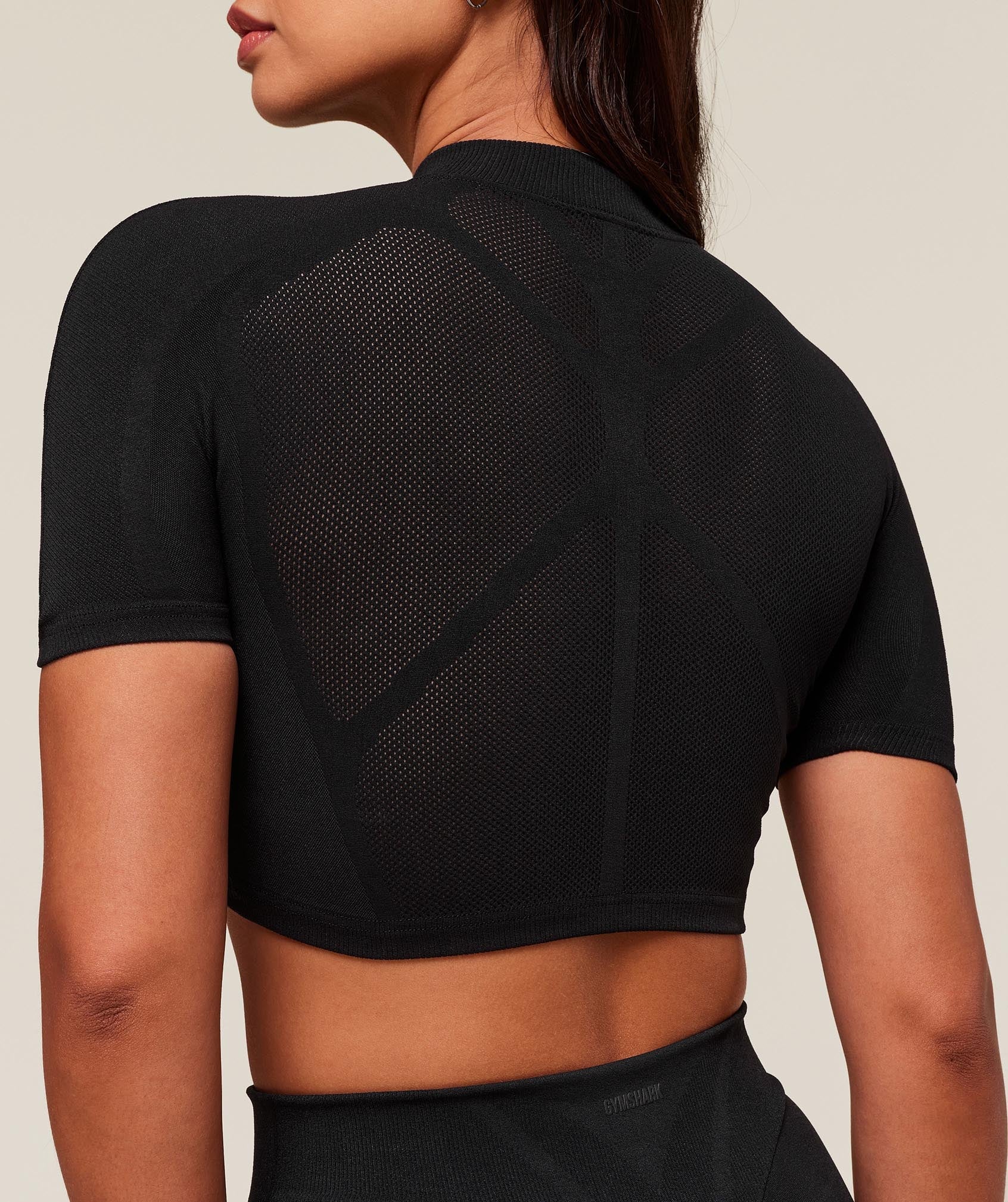 everywear Warp Knit Crop Top Black