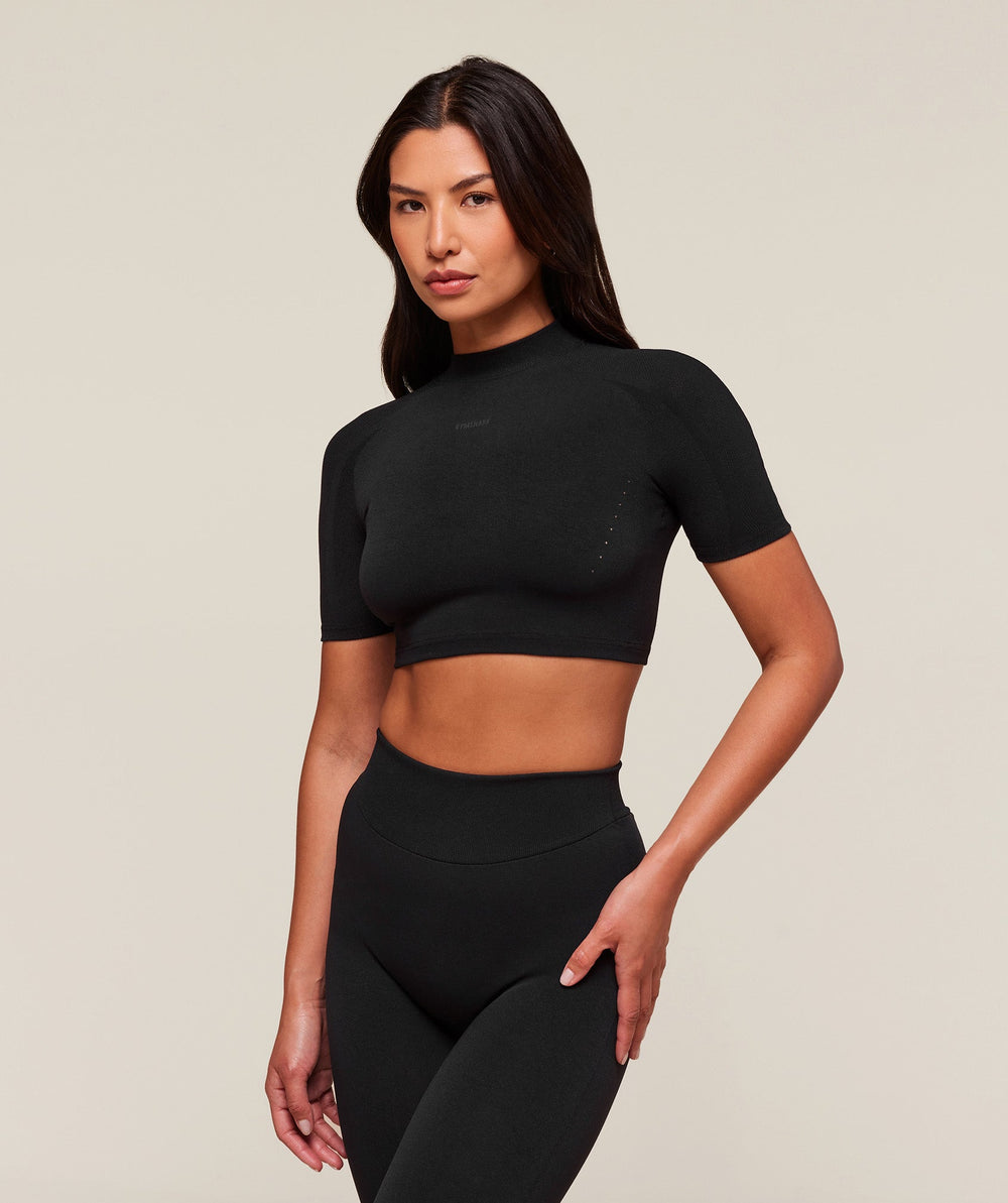 everywear Warp Knit Crop Top Black