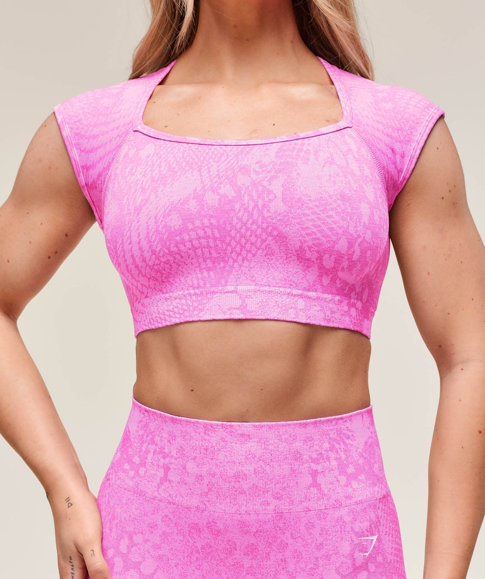 Adapt X Whitney Animal Seamless Crop Top Sour Pink/Vibrant Pink