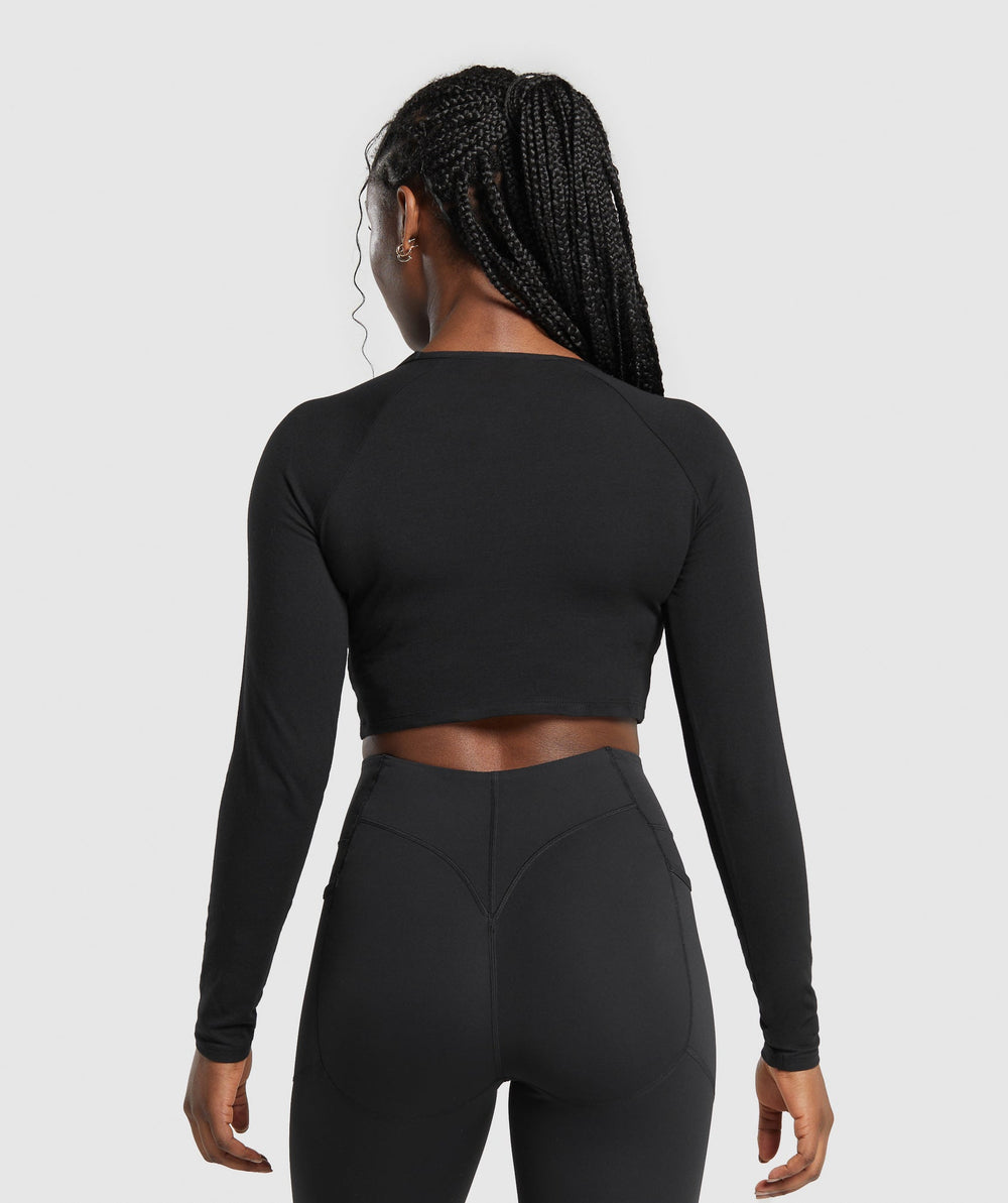 Lifting Essential Long Sleeve Crop Top Black