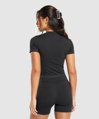 Everyday Seamless Tight Fit Tee Black