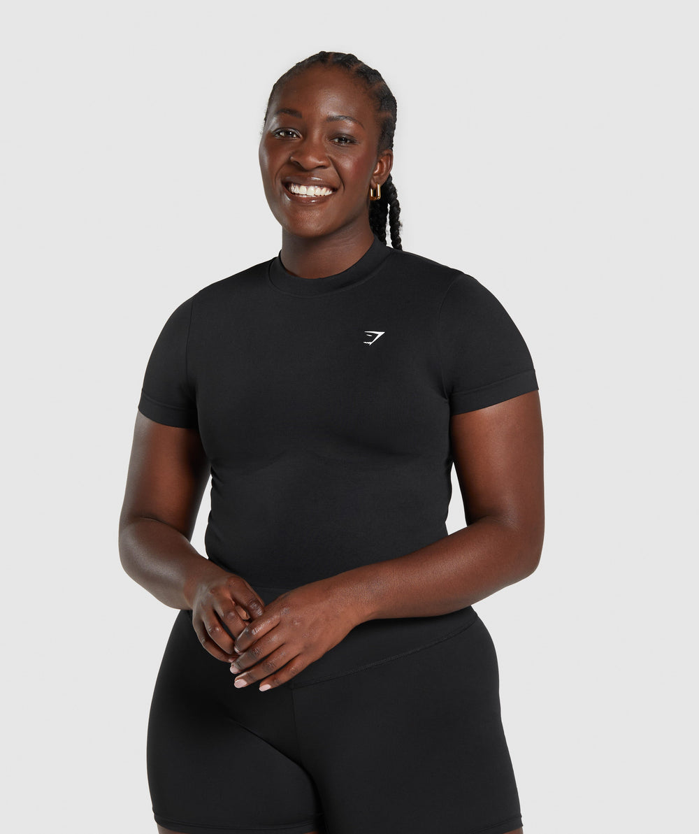 Everyday Seamless Tight Fit Tee Black