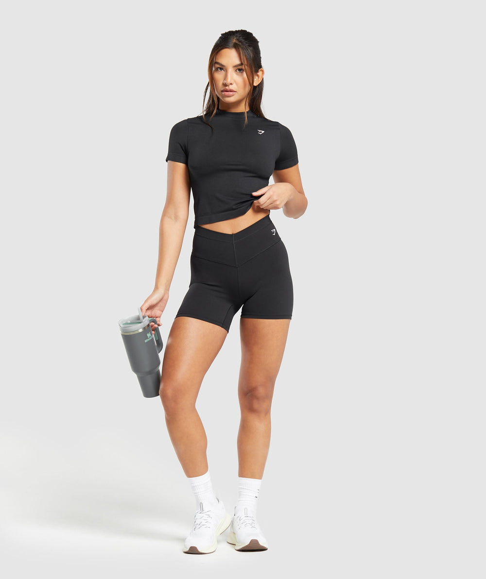 Everyday Seamless Tight Fit Tee Black
