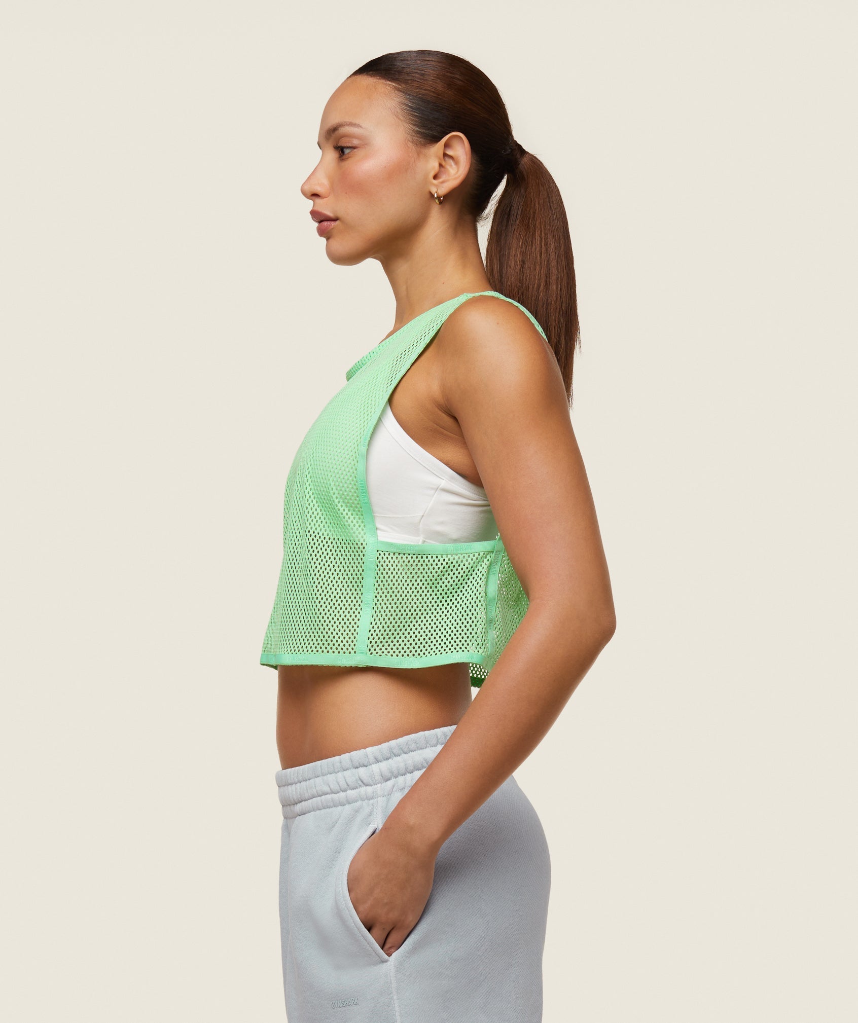 everywear Cropped Mesh Tank Bring It Green