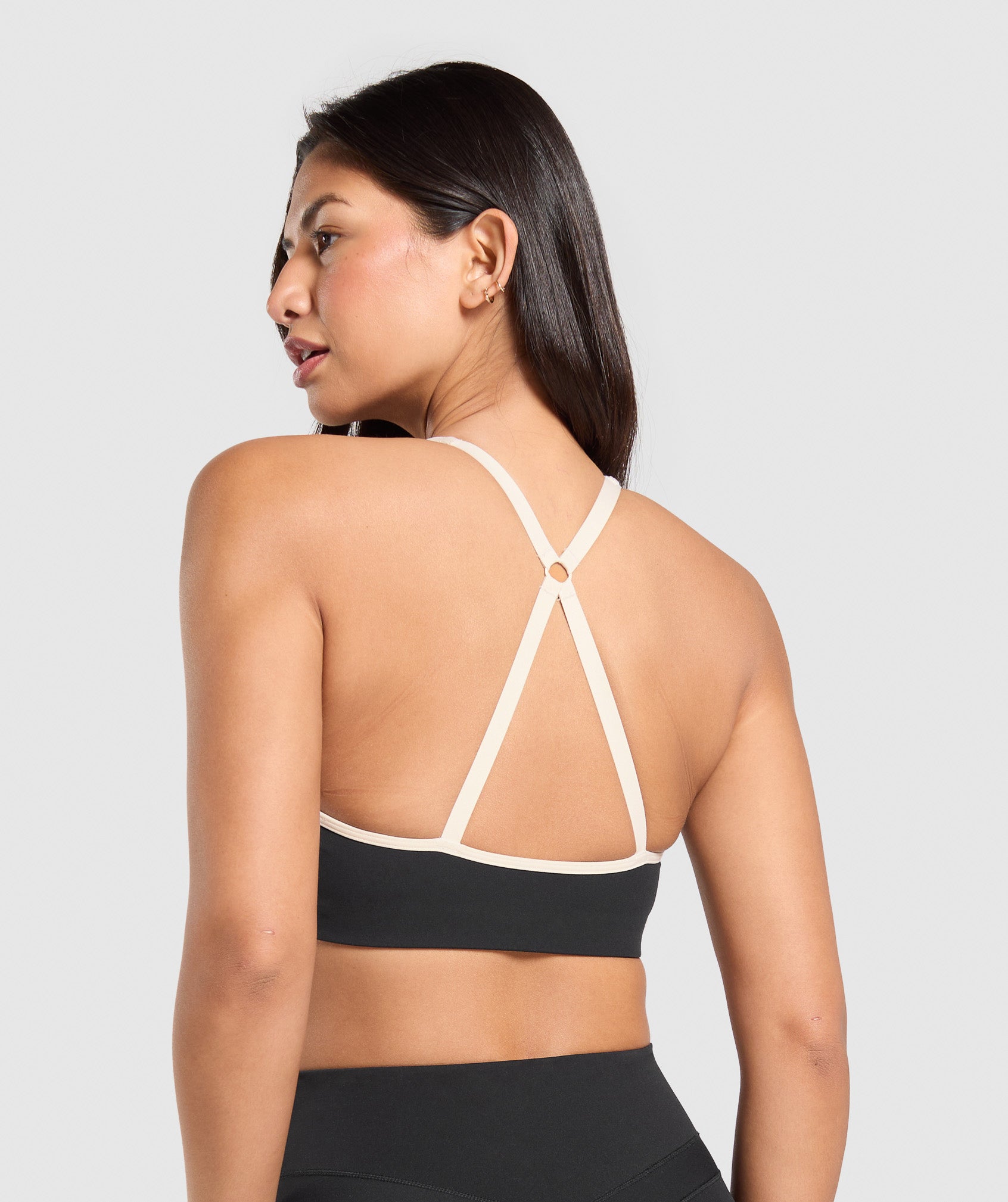 Contrast Trim Halter Neck Sports Bra Black/Oat White