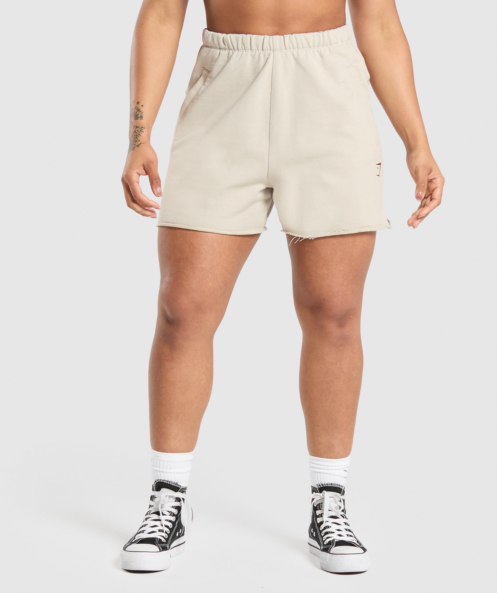 Lifting Graphic Shorts Pebble Grey