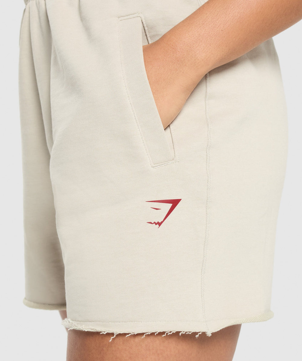 Lifting Graphic Shorts Pebble Grey