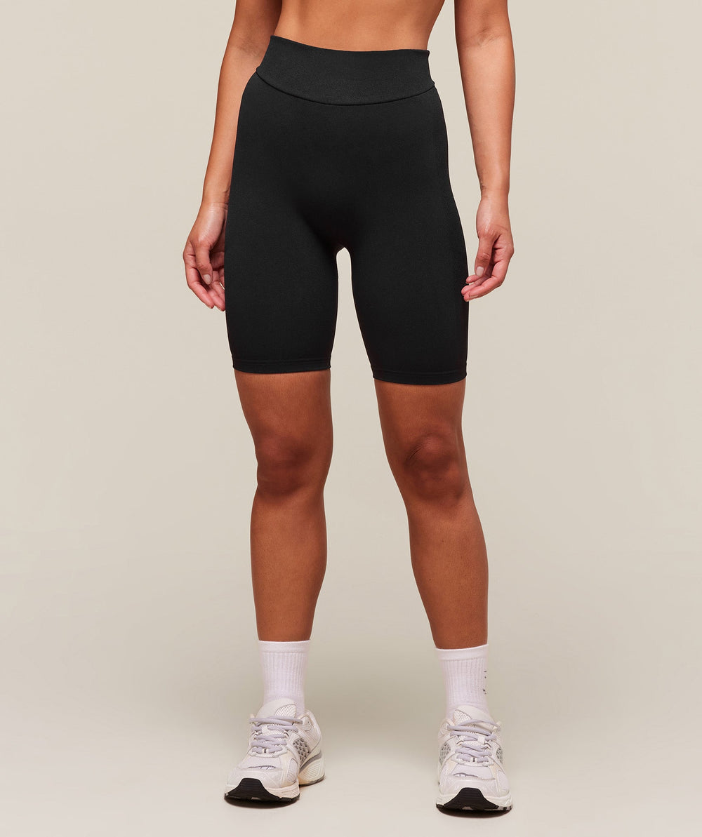 everywear Warp Knit Cycling Short Black