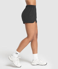 Scallop Hem Shaped Shorts Black