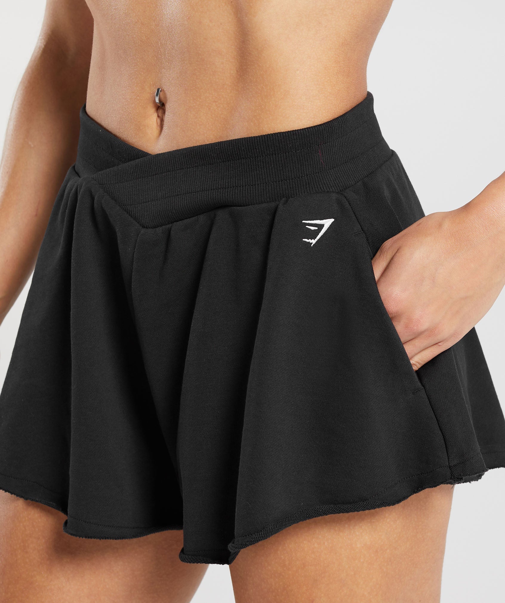 Lifting Crossover Cotton Shorts Black