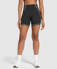 Stitch Feature Shorts Black