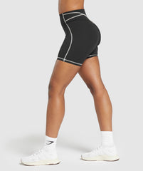 Stitch Feature Shorts Black