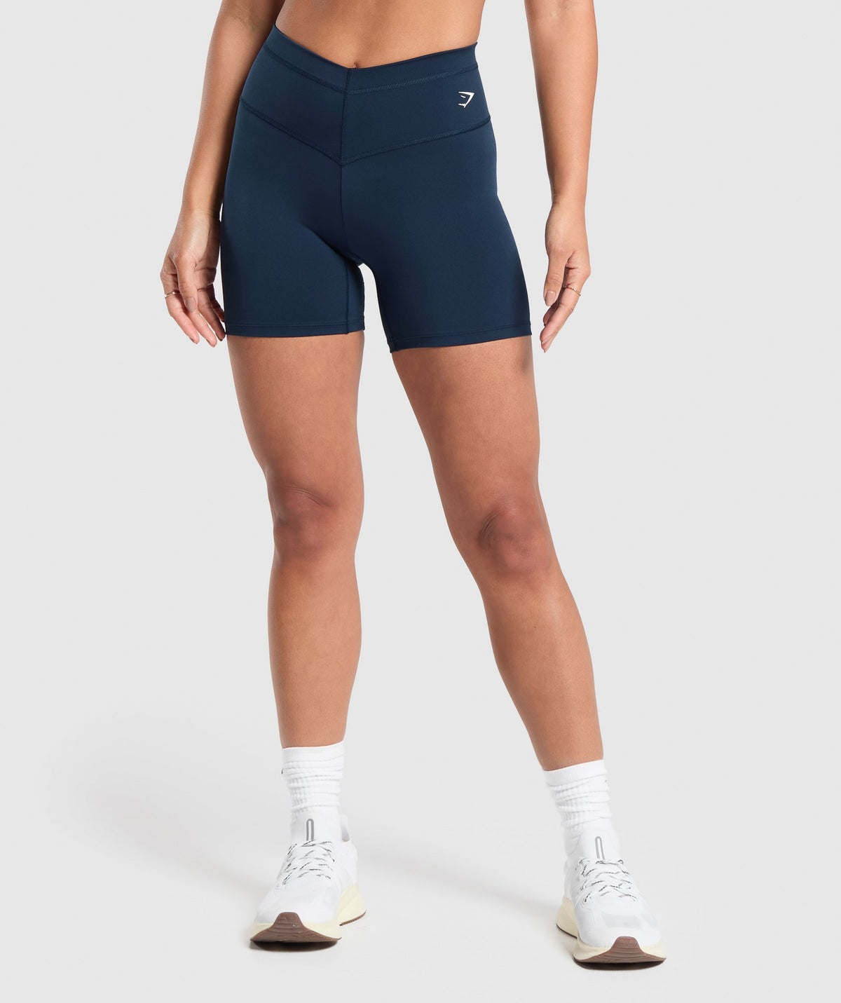 Everyday Front V Waistband Shorts Navy