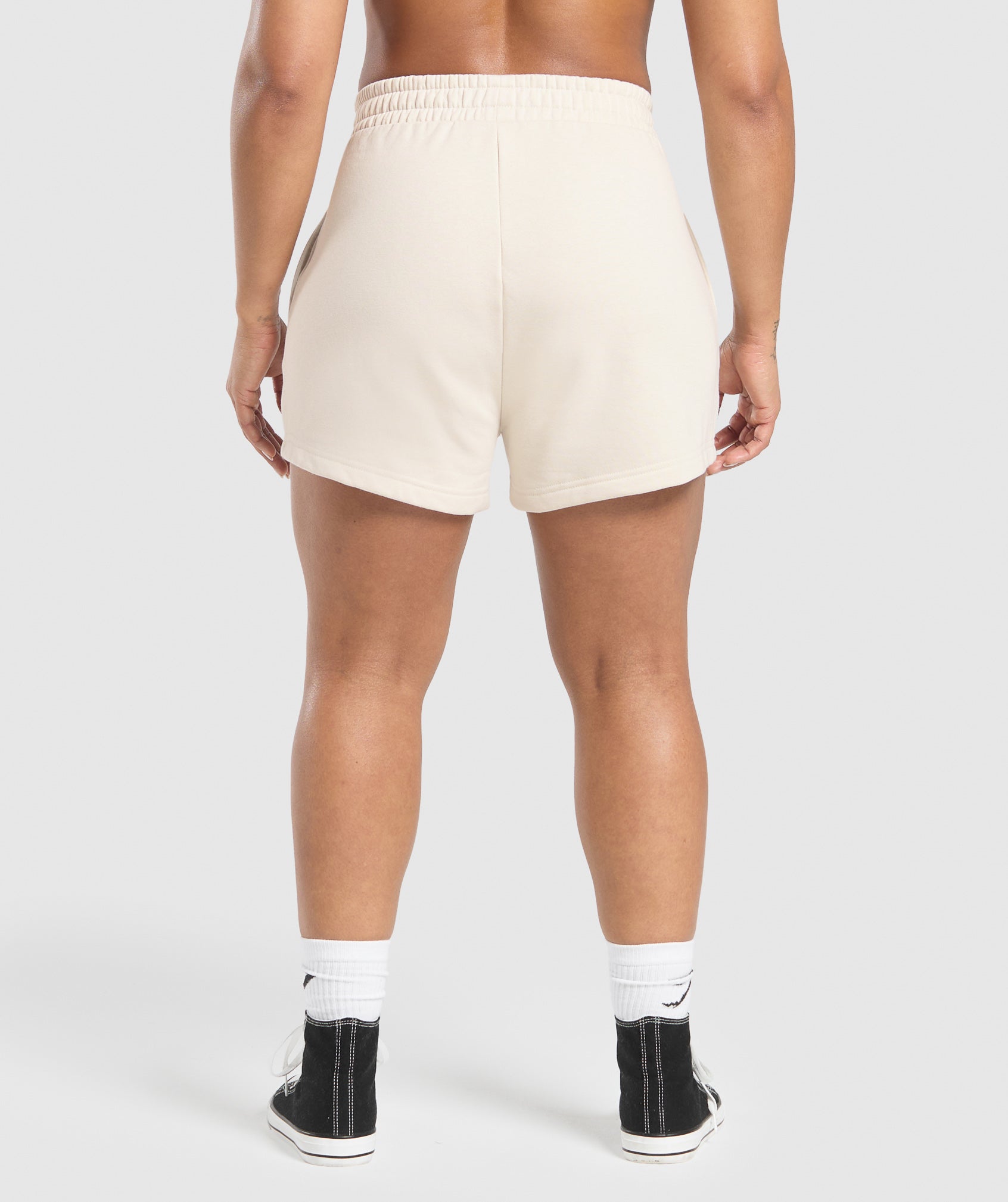 Lifting Essentials Graphic Brushed 4' Shorts Oat White