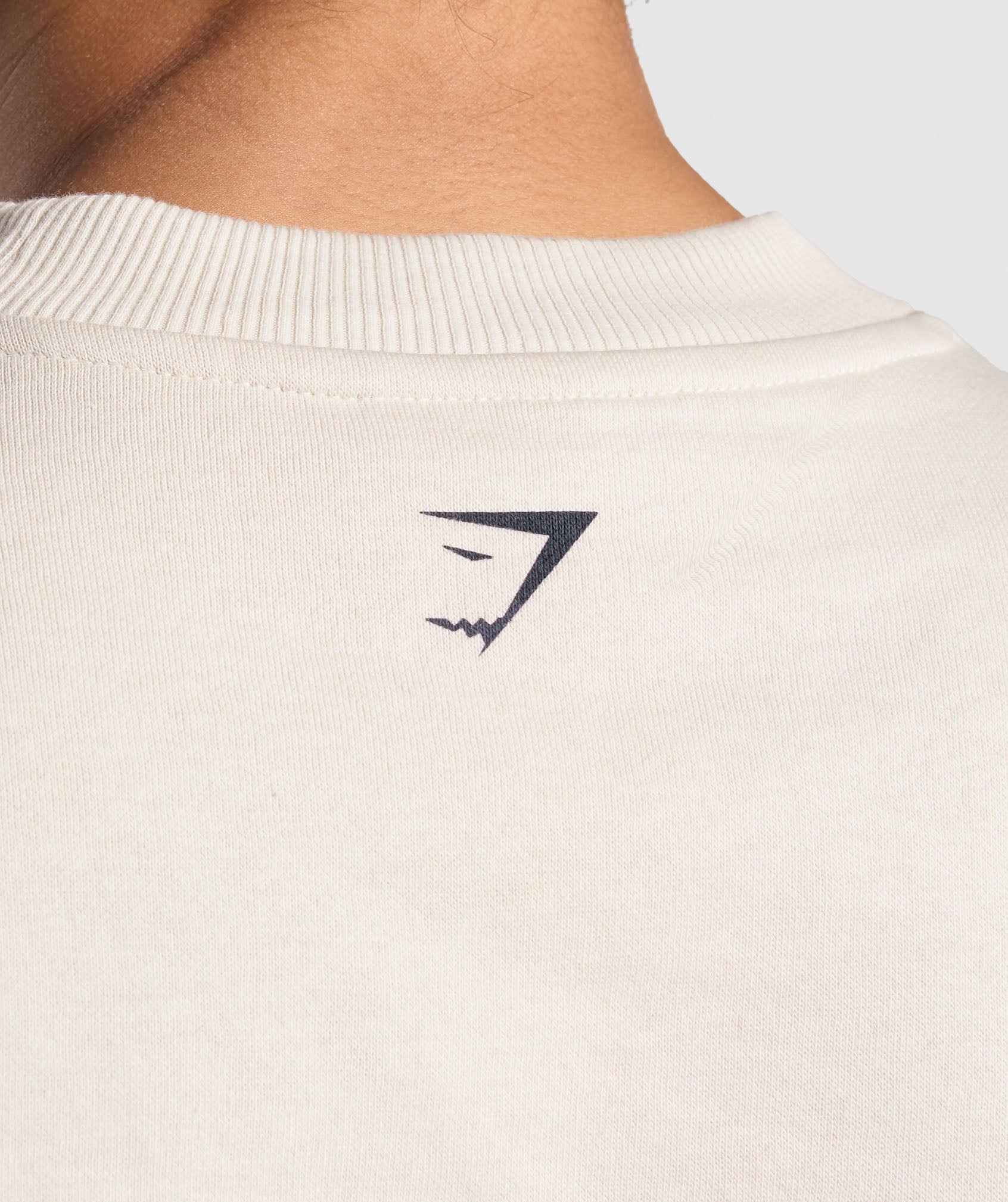 Lifting Essentials Graphic Brushed Oversized Sweatshirt Oat White