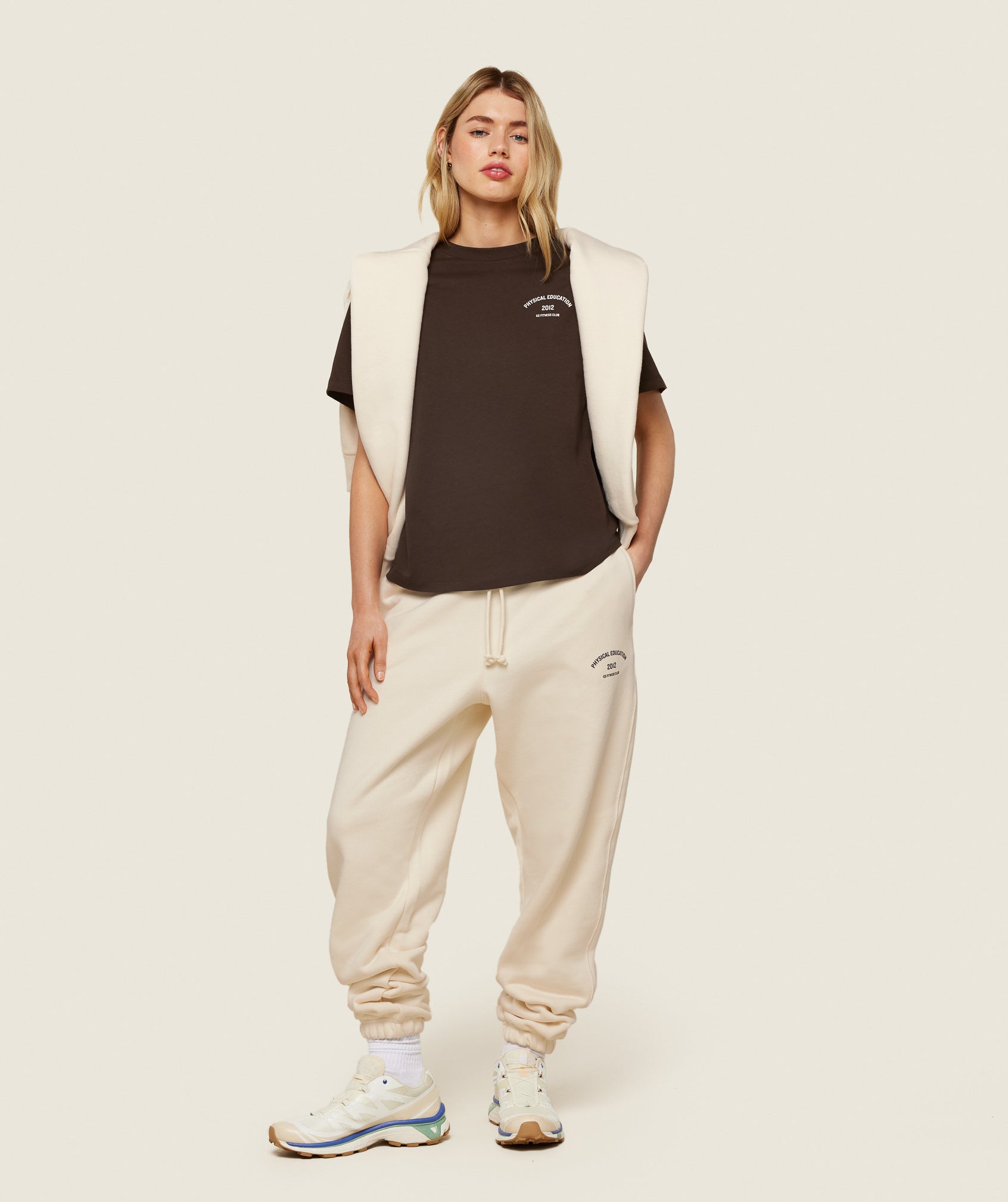Phys Ed Graphic Sweatpants Ecru White/Archive Brown