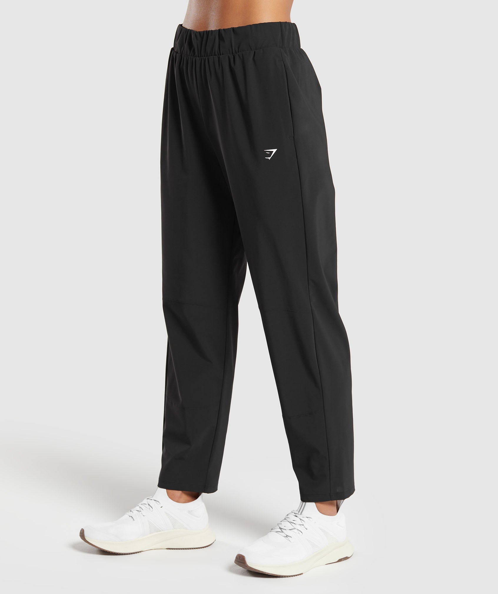 Tapered Woven Pants Black