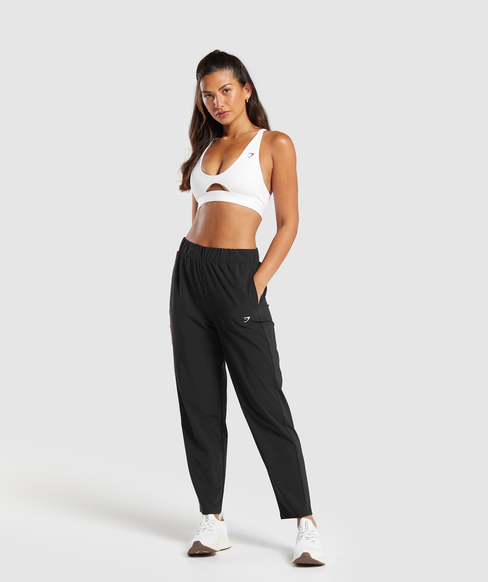 Tapered Woven Pants Black