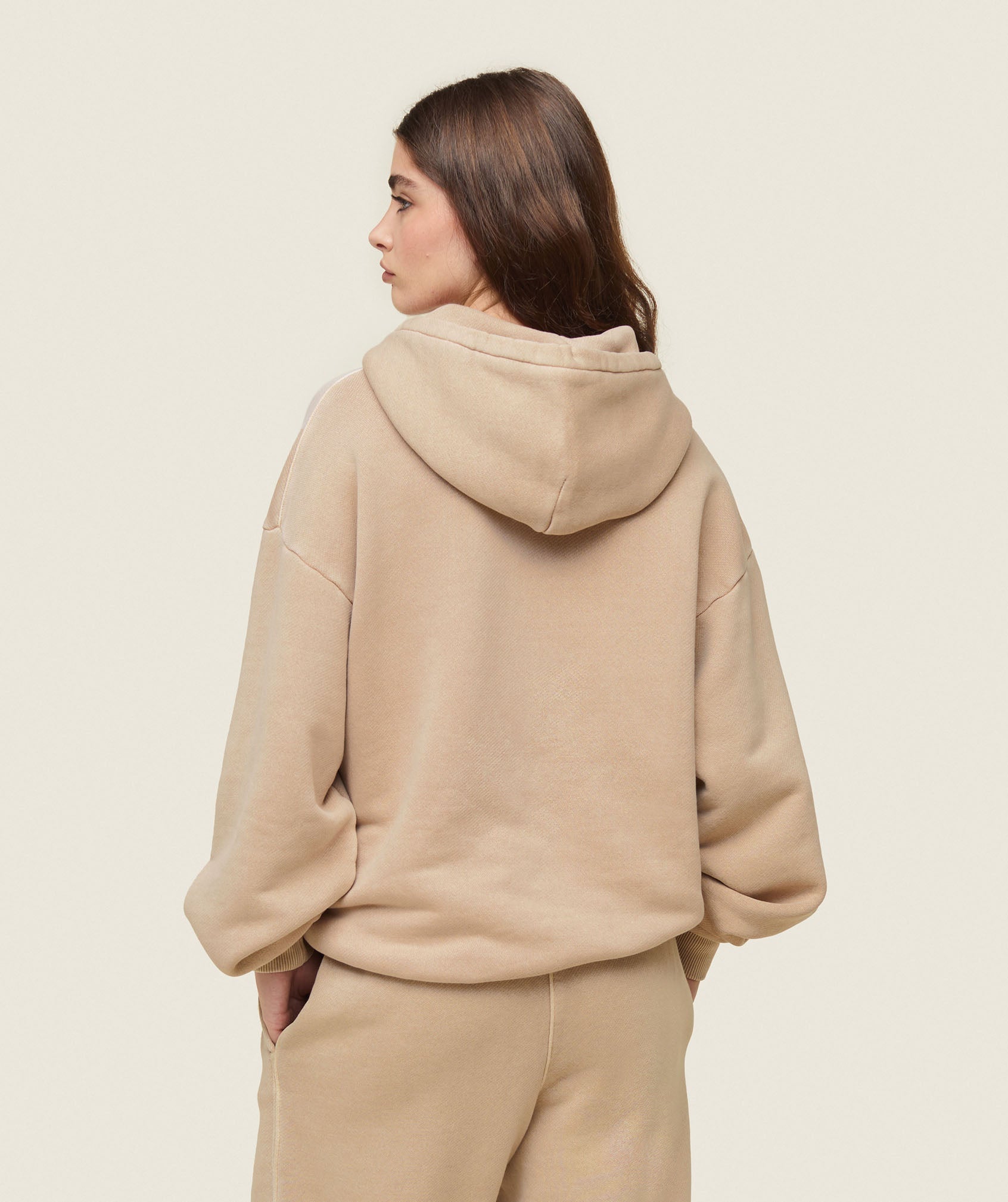 everywear Relaxed Hoodie Deep Beige