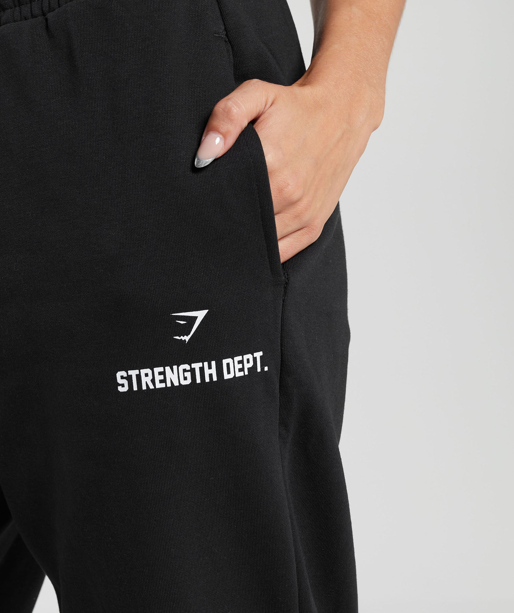 Strength Department Graphic Joggers Black