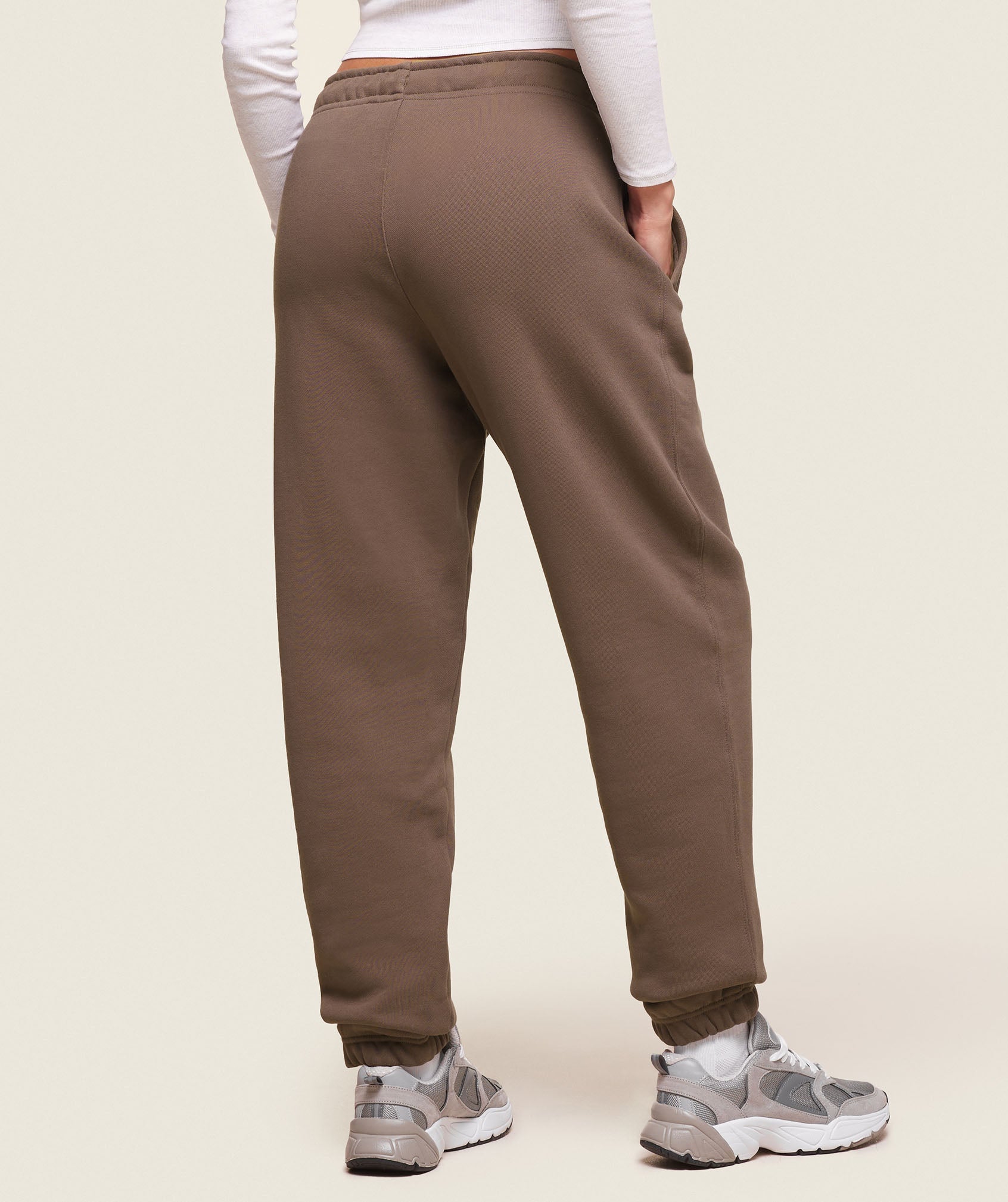 Phys Ed Logo Sweatpants Penny Brown