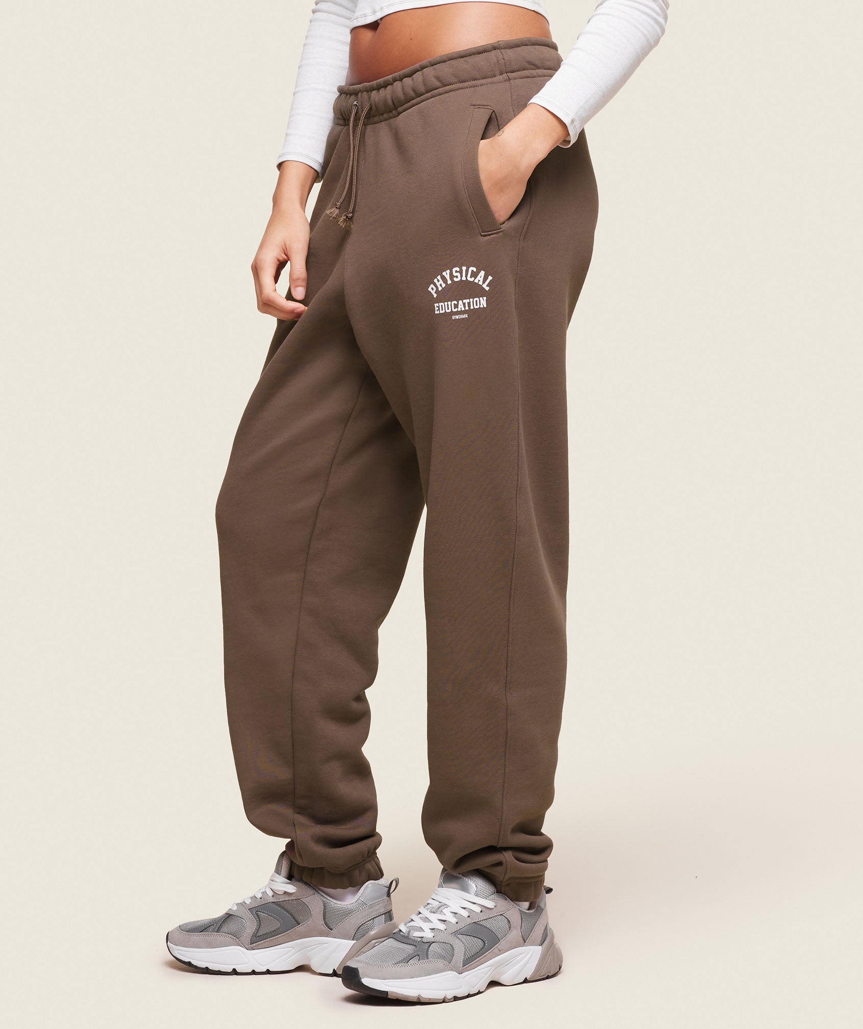 Phys Ed Logo Sweatpants Penny Brown