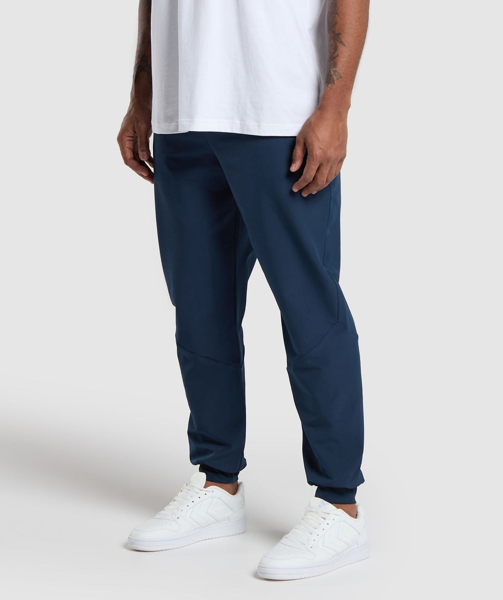 Ease Woven Jogger Navy