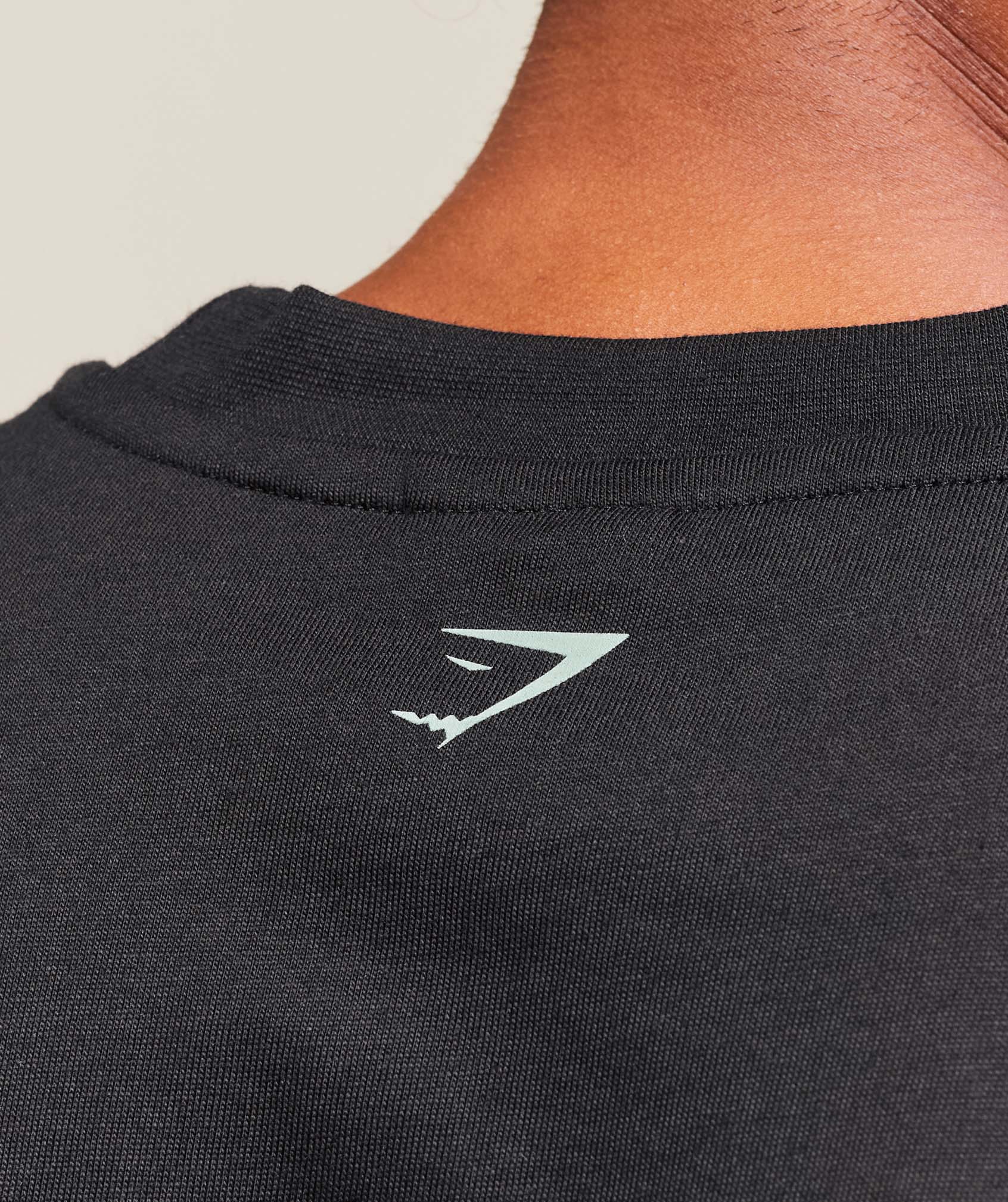 Lifting Essentials T-Shirt Black