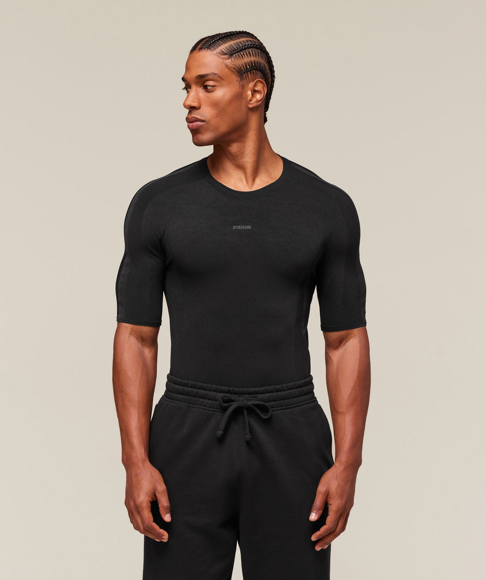 everywear Warp Knit T-Shirt Black