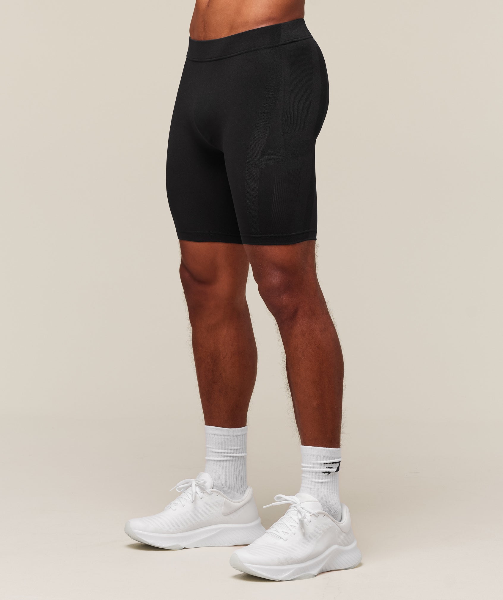 everywear Warp Knit Half Tight Black
