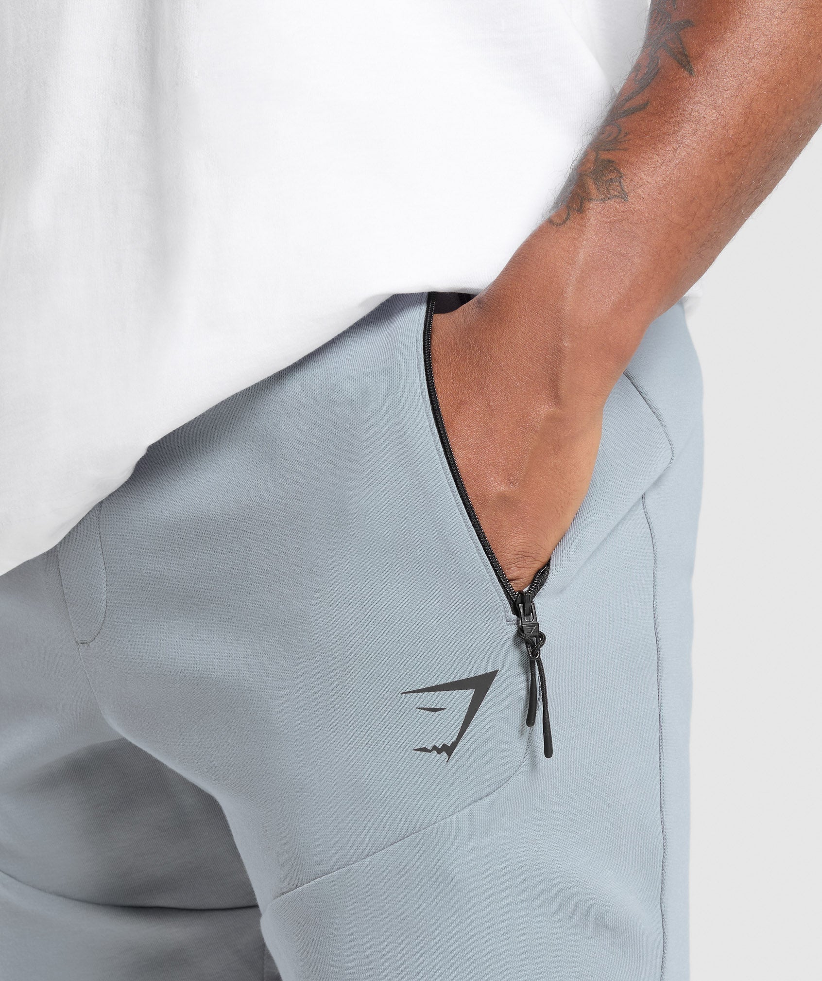 Interlock Tech 6" Shorts Denim Grey