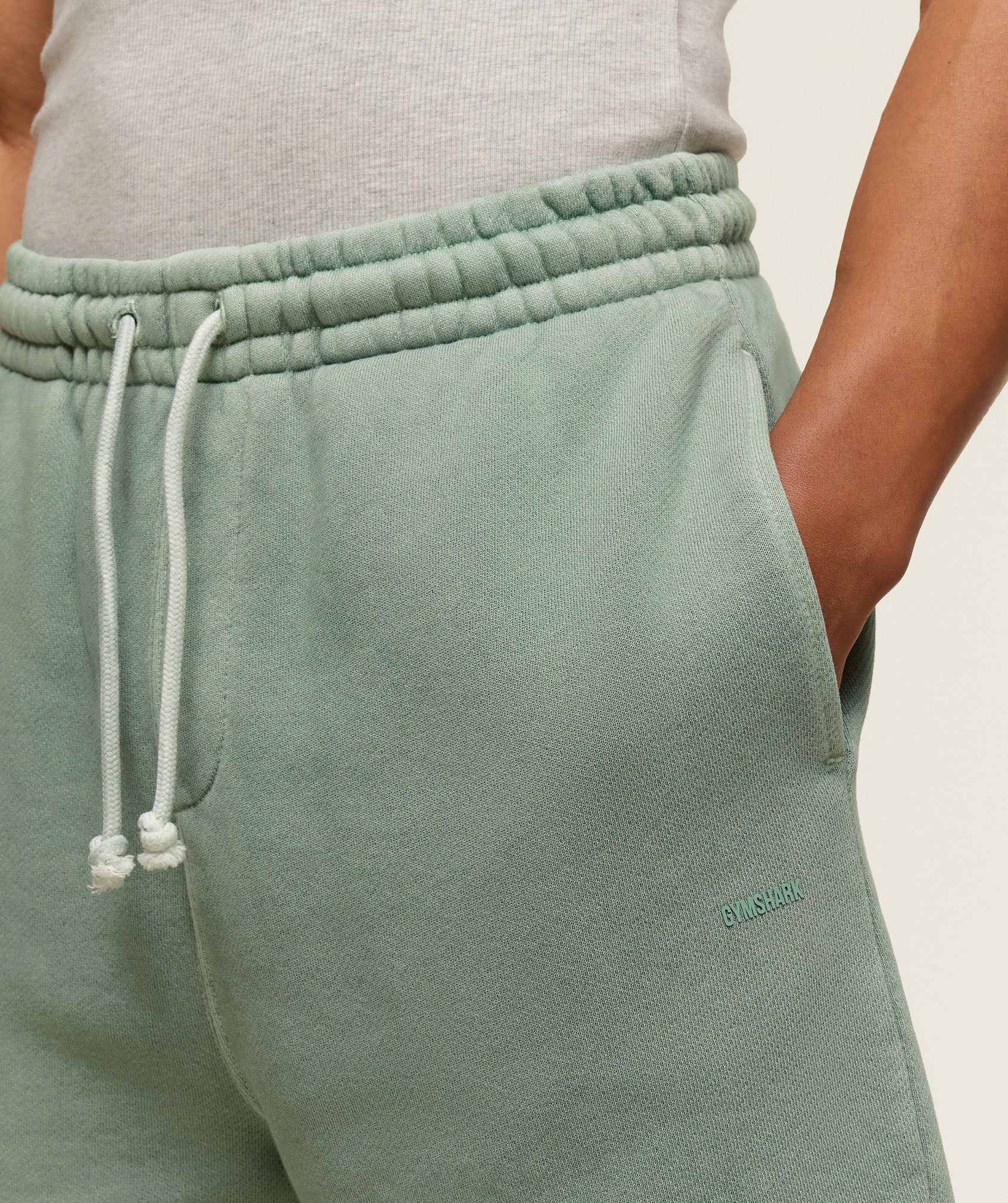 everywear Sweat Shorts Dollar Green