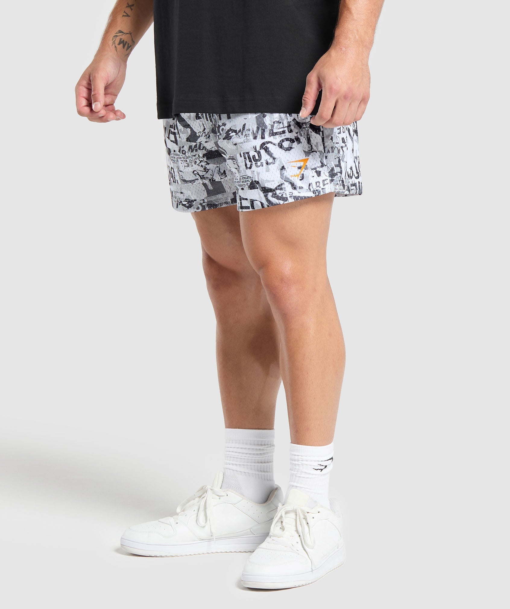 Printed Mesh 5" Shorts White