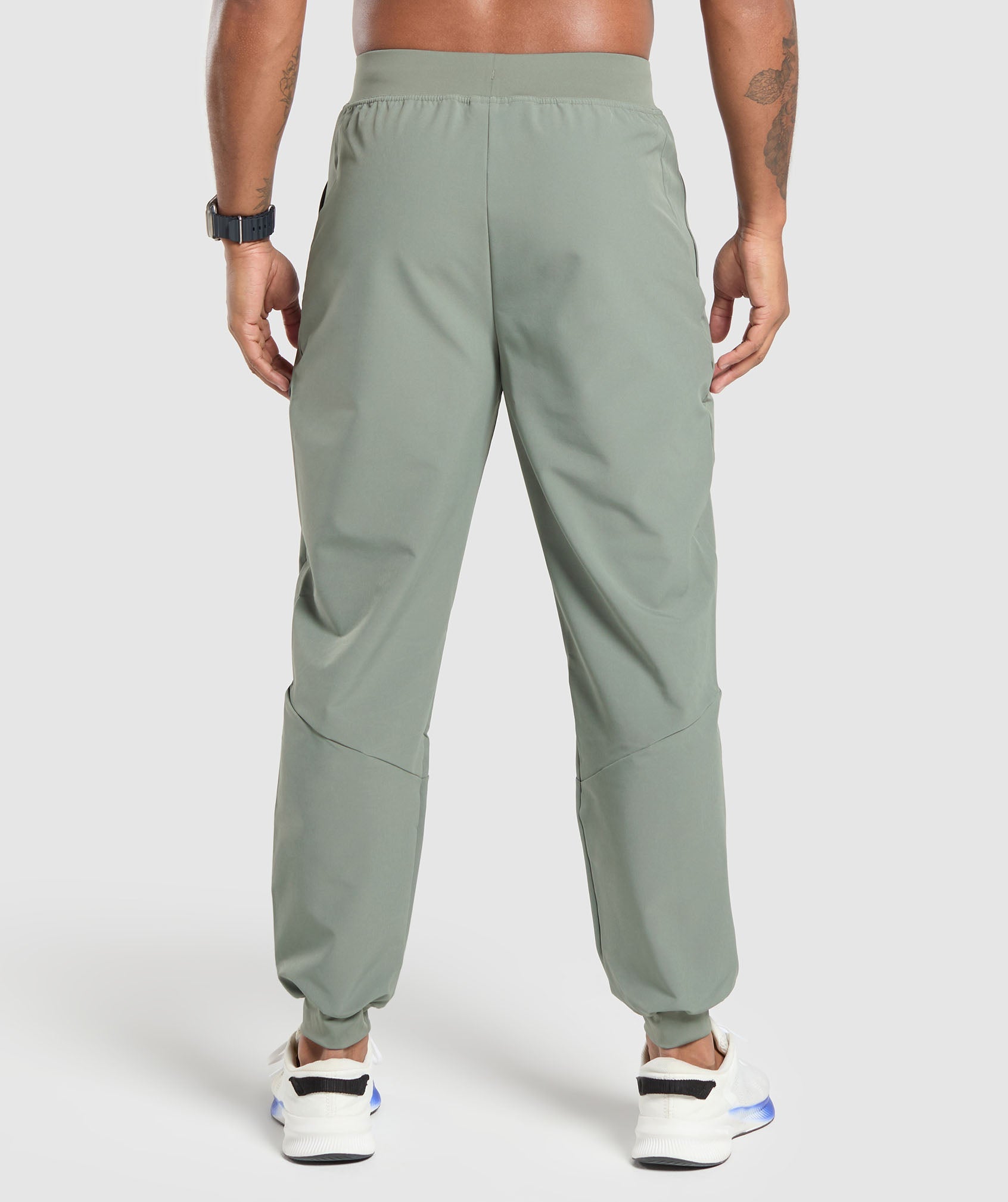 Ease Woven Joggers Unit Green